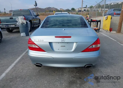 2007 Mercedes-Benz Sl 550 z USA, uszkodzony, nr VIN WDBSK71F37F132867